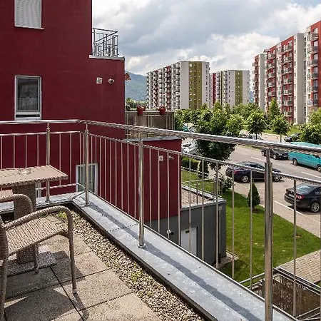 - Perla Apartment *